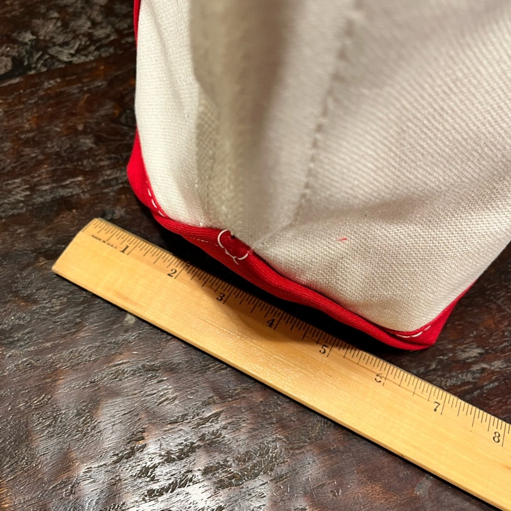 LL Bean Boat & Tote Medium Zip Top Red - Picture 7 of 13
